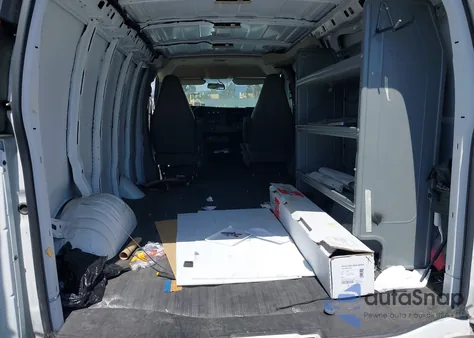 2022 Chevrolet Express Cargo Rwd 2500 Regular Wheelbase Wt z USA, uszkodzony, nr VIN 1GCWGAFPXN1269561